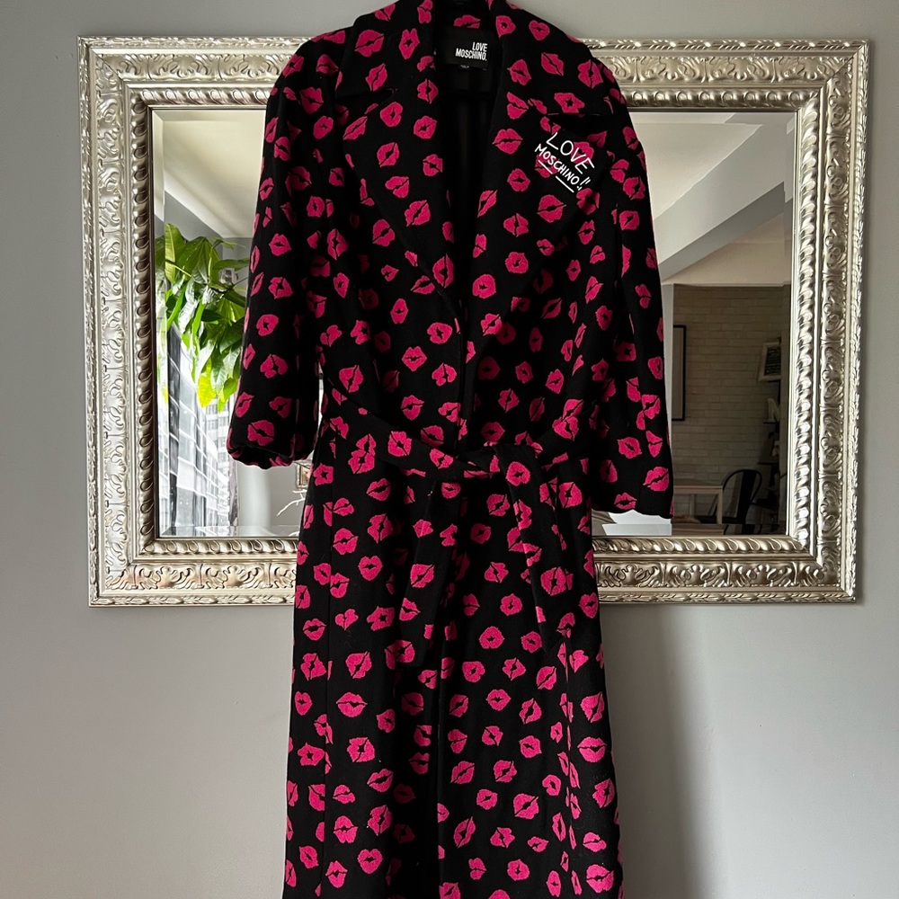 Love Moschino coat US 8